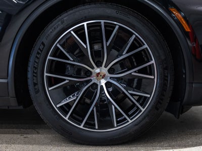 2025 Porsche Macan Electric