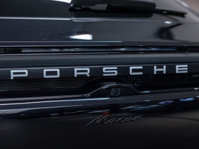 2025 Porsche Macan Electric