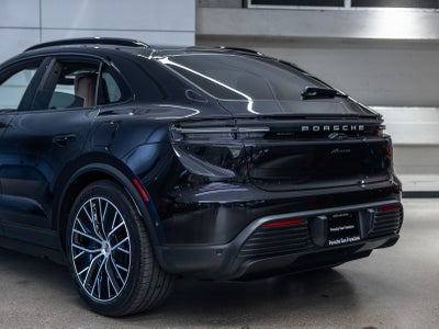 2025 Porsche Macan Electric