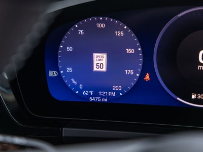 2025 Porsche Macan Electric