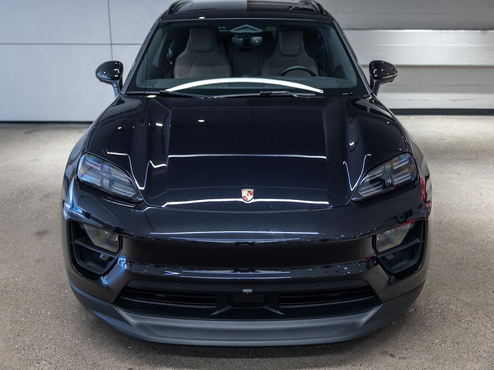 2025 Porsche Macan Electric