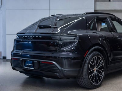 2025 Porsche Macan Electric