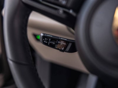 2025 Porsche Macan Electric