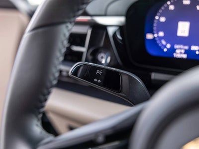 2025 Porsche Macan Electric