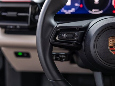 2025 Porsche Macan Electric