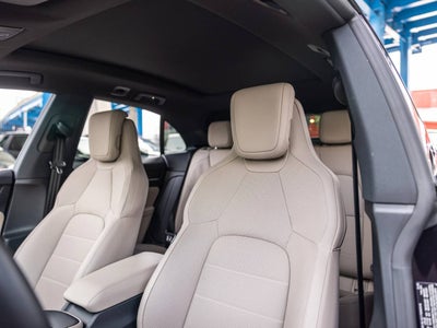 2025 Porsche Macan Electric