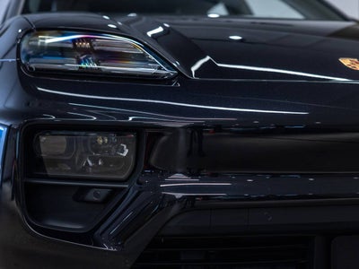 2025 Porsche Macan Electric