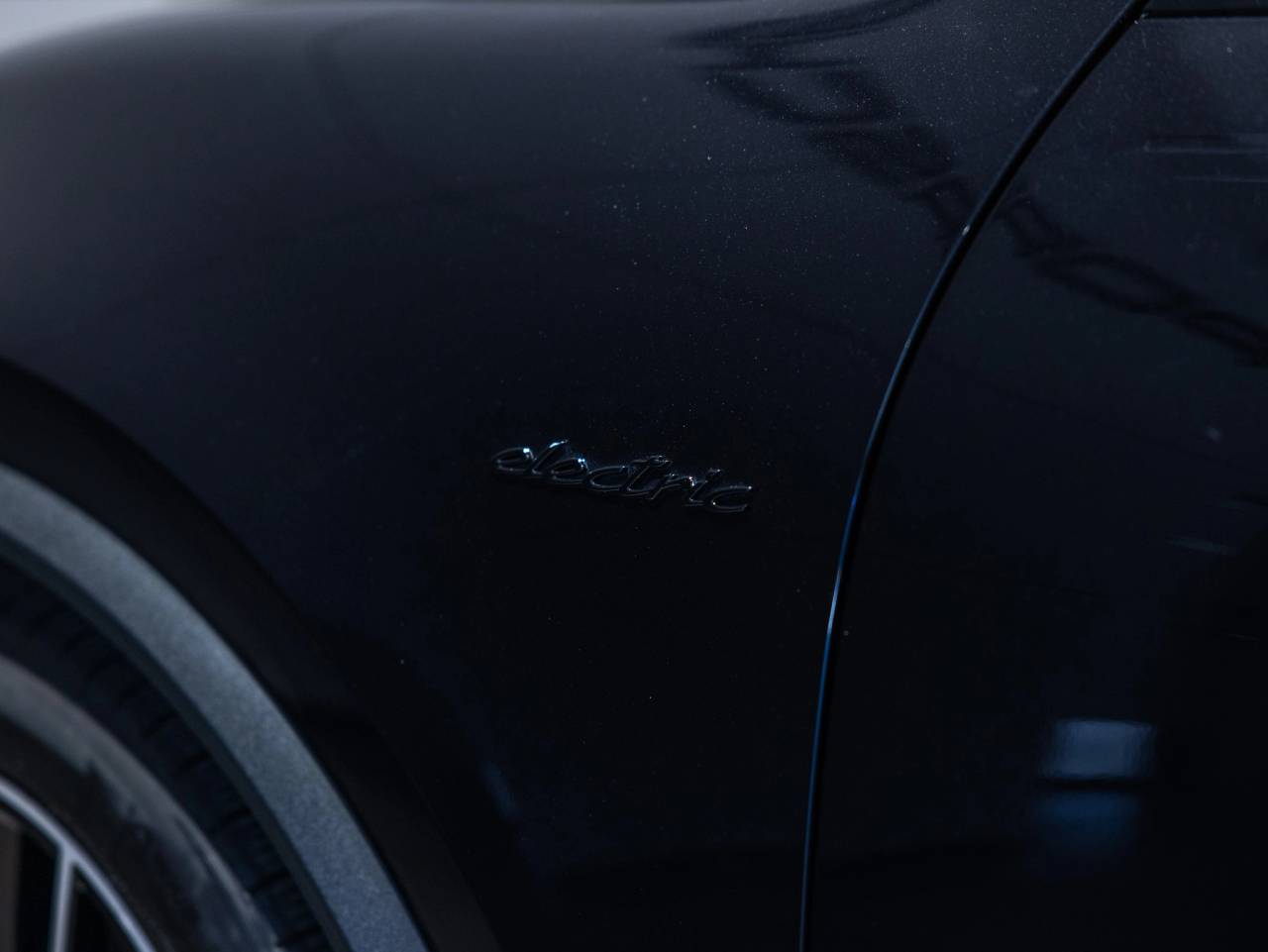 2025 Porsche Macan Electric