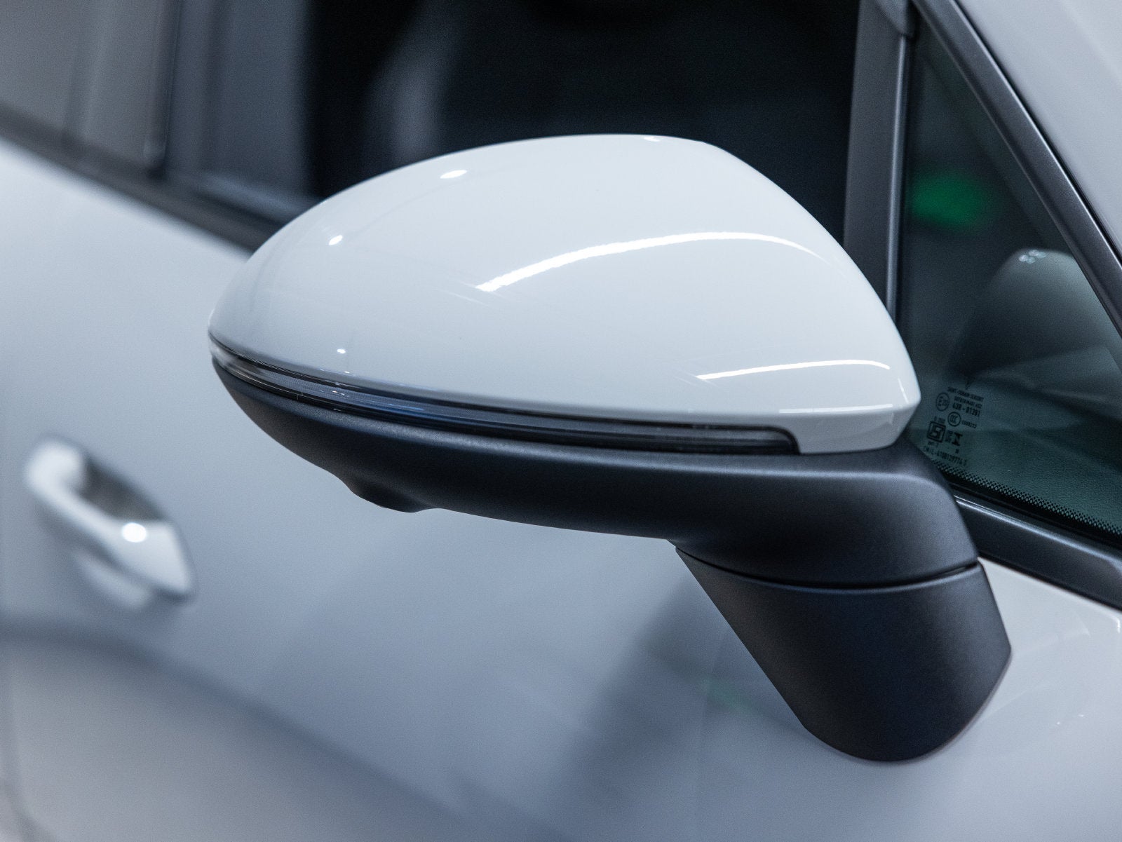 2026 Porsche Macan Macan Electric