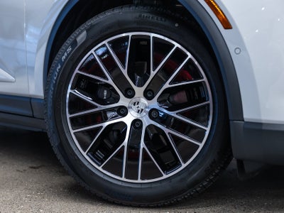 2026 Porsche Macan Macan Electric