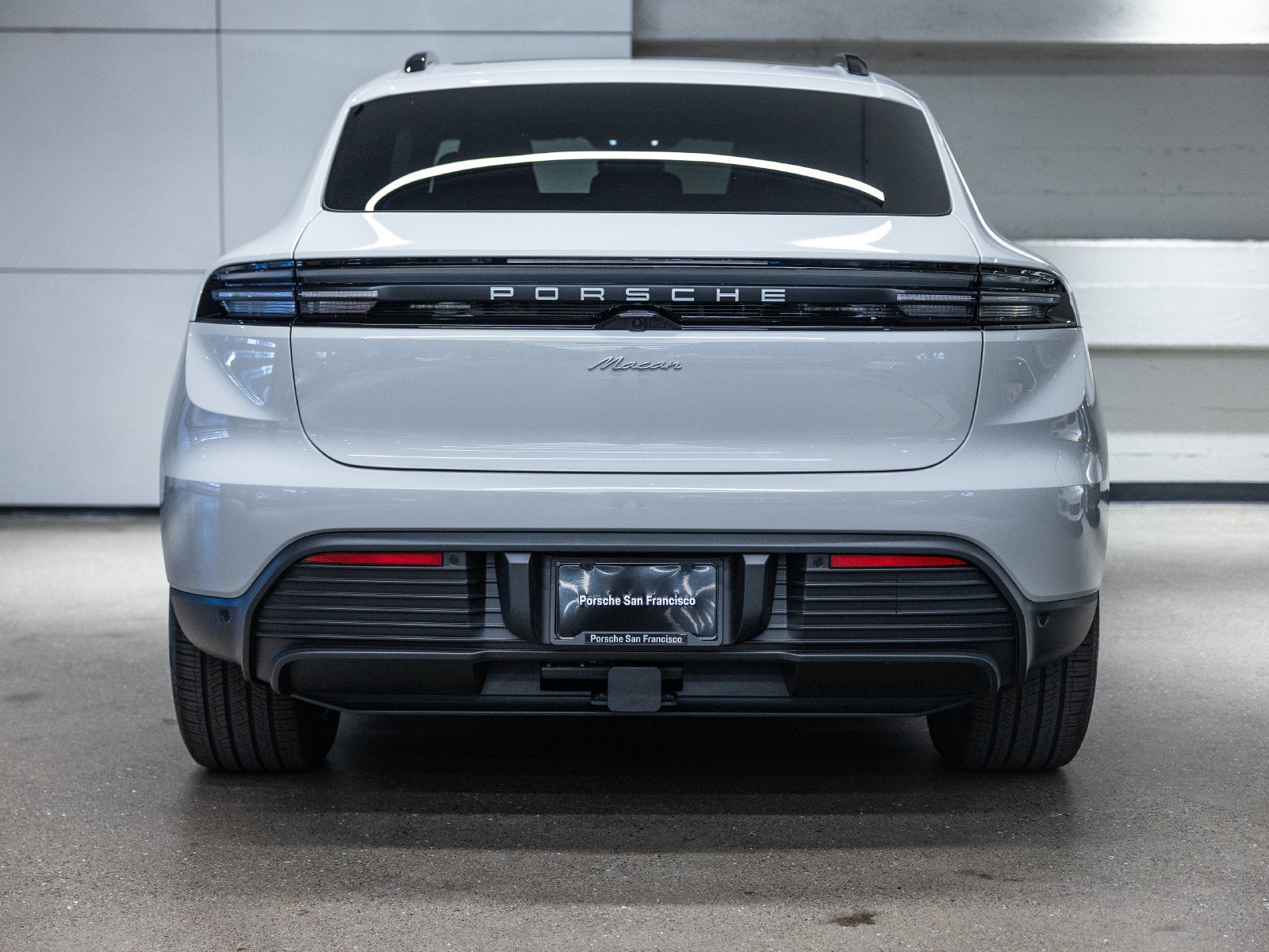 2026 Porsche Macan Macan Electric
