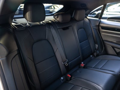 2026 Porsche Macan Macan Electric