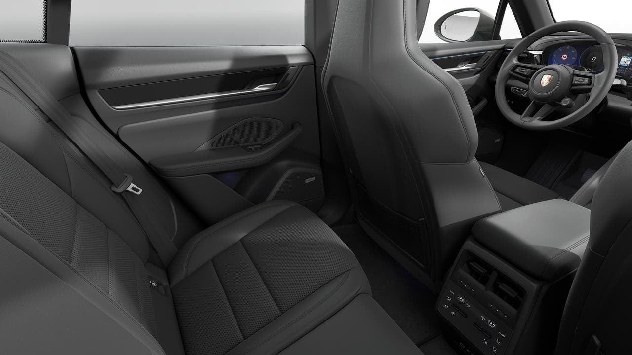 2026 Porsche Macan Macan Electric