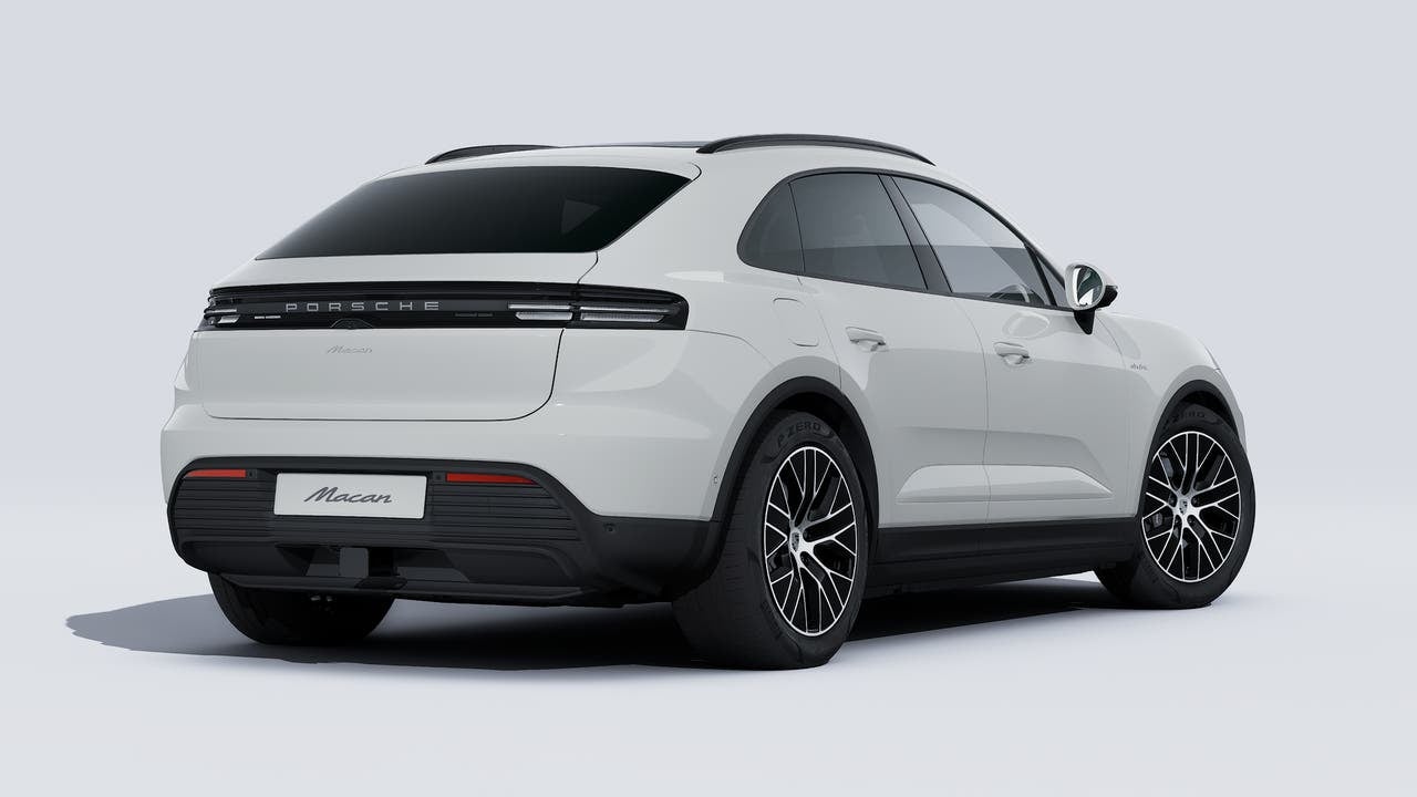 2026 Porsche Macan Macan Electric