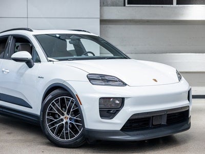 2025 Porsche Macan Macan Electric