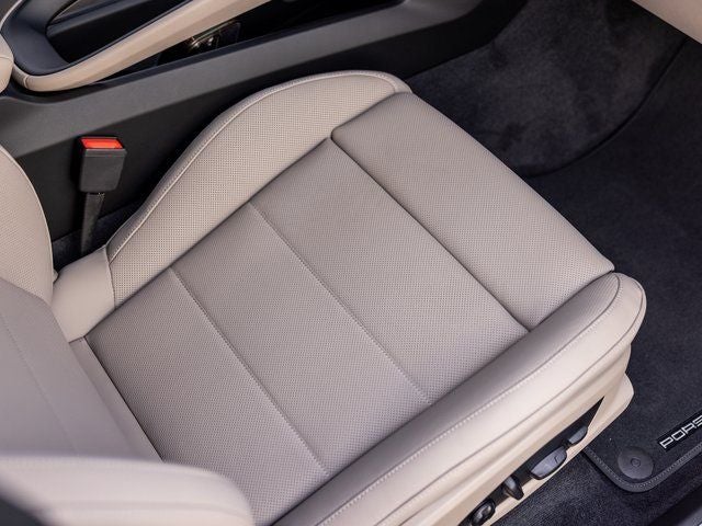 2025 Porsche Macan Macan Electric