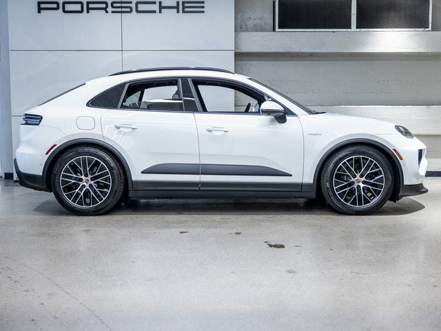 2025 Porsche Macan Macan Electric