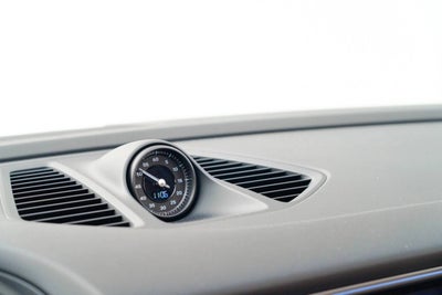 2025 Porsche Macan Macan Electric