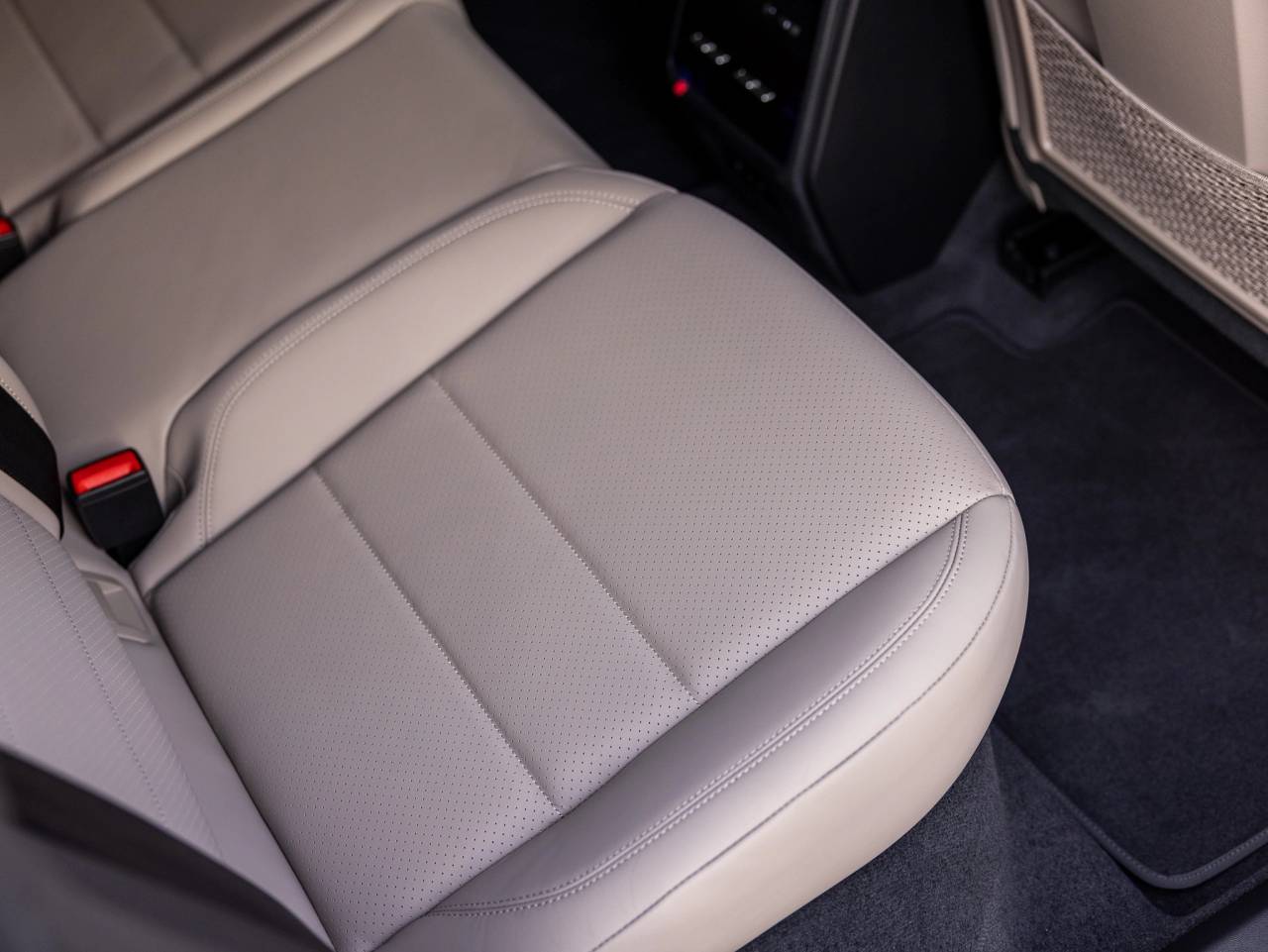 2025 Porsche Macan Macan Electric