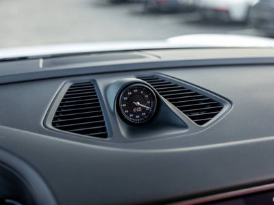 2025 Porsche Macan Macan Electric