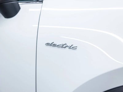 2025 Porsche Macan Macan Electric