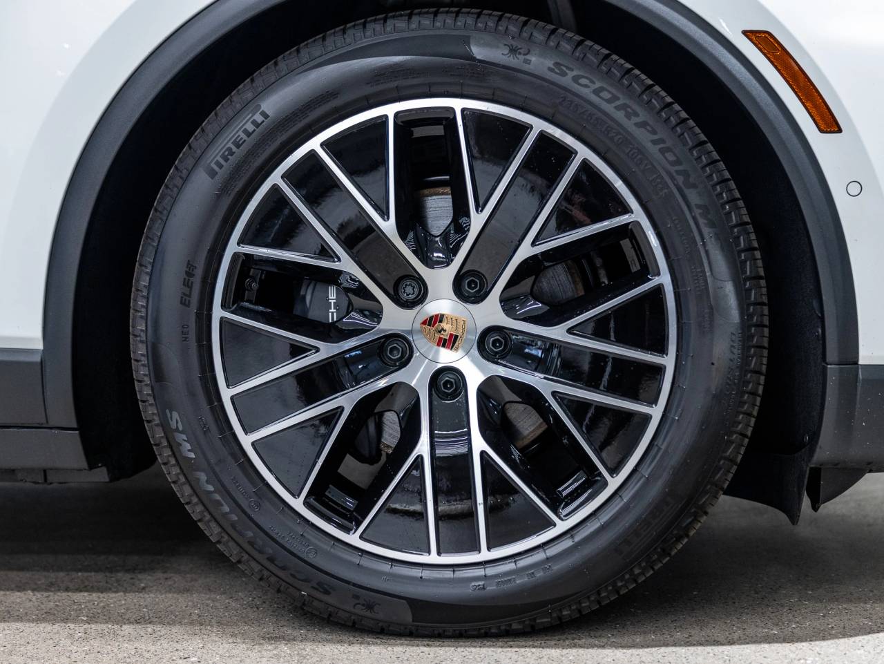 2025 Porsche Macan Macan Electric