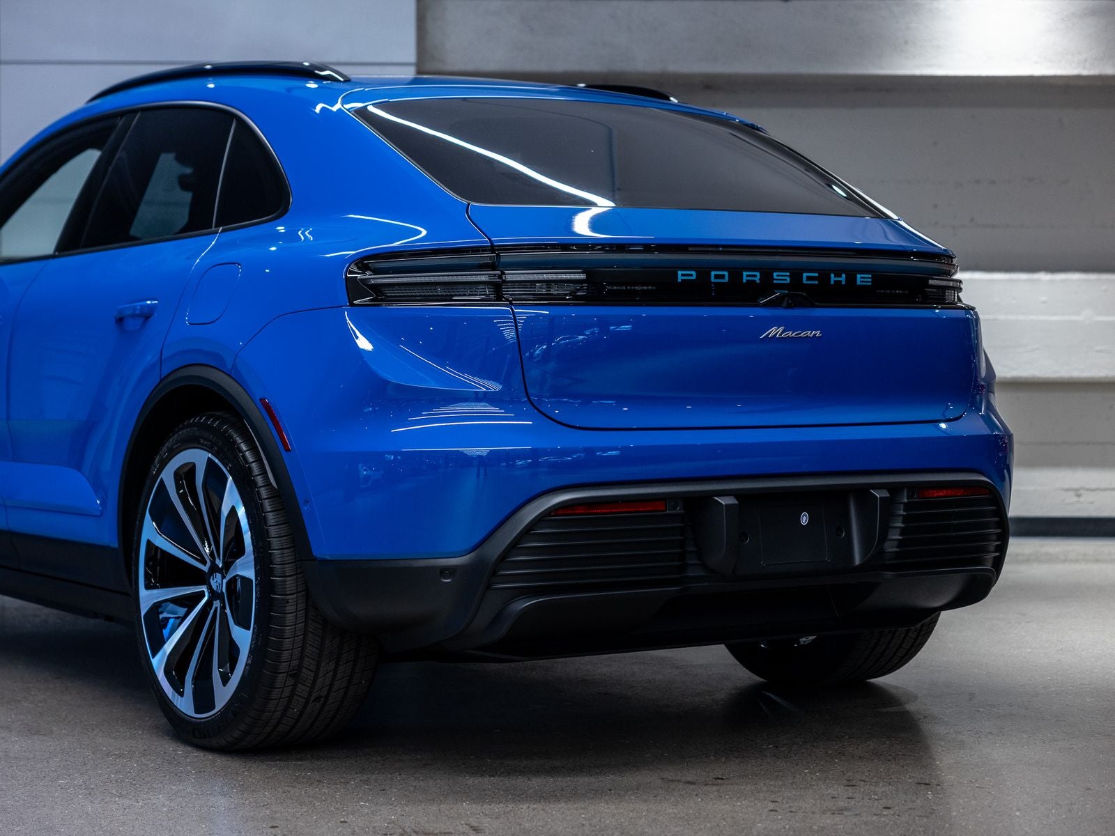 2026 Porsche Macan Macan Electric