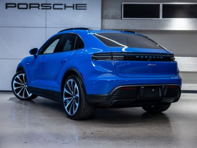 2026 Porsche Macan Macan Electric