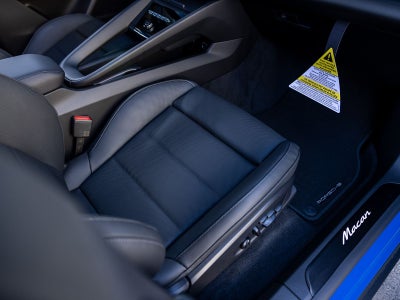 2026 Porsche Macan Macan Electric