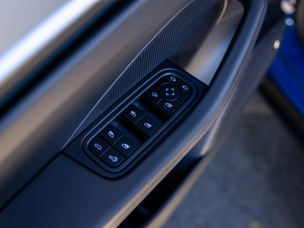 2026 Porsche Macan Macan Electric