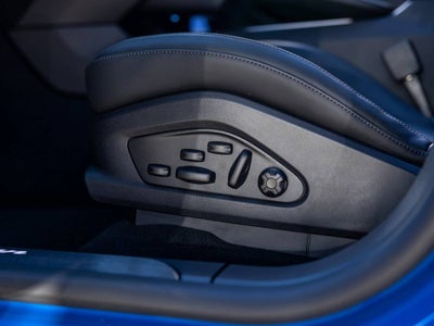 2026 Porsche Macan Macan Electric