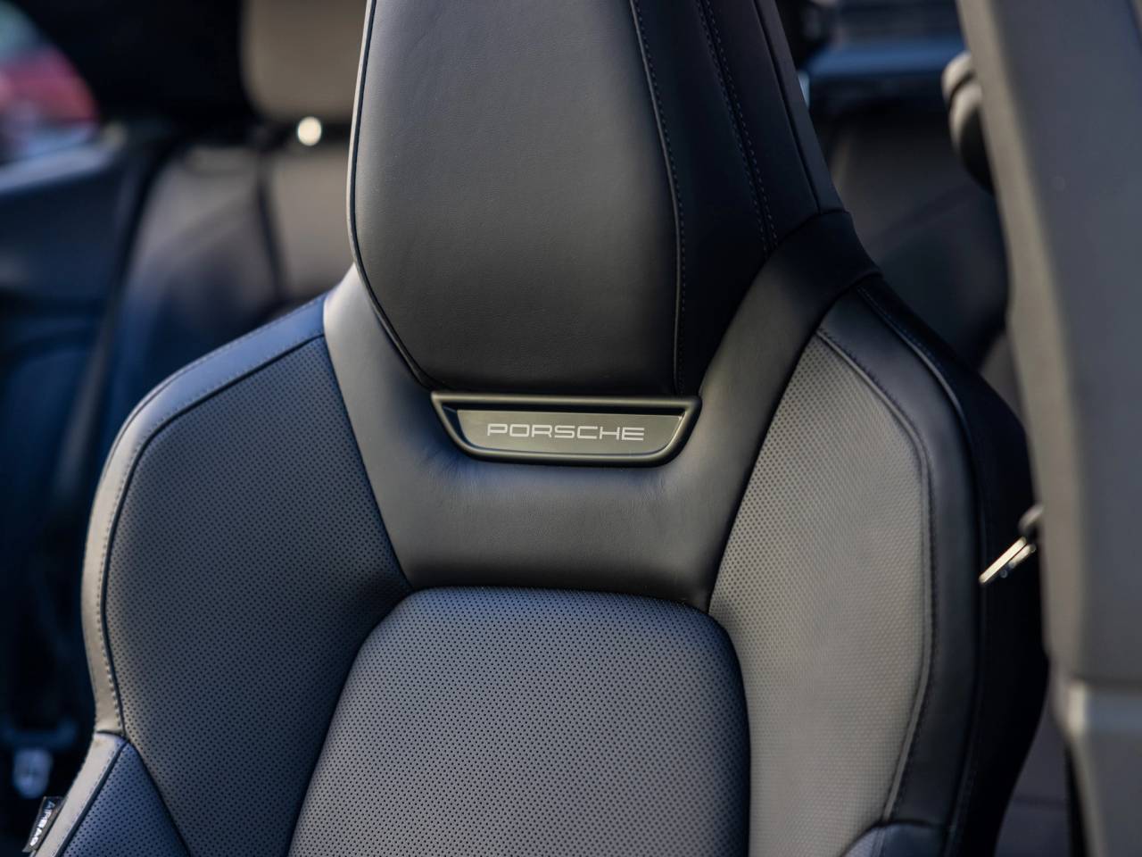 2026 Porsche Macan Macan Electric