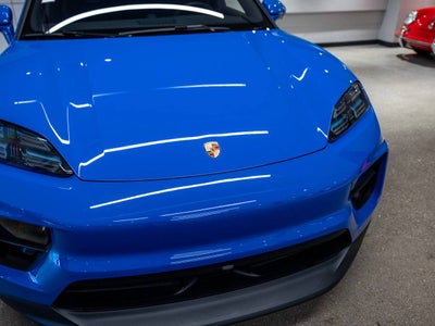 2026 Porsche Macan Macan Electric