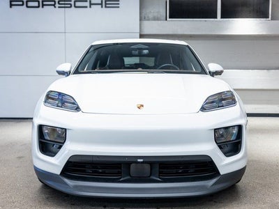 2025 Porsche Macan Macan Electric