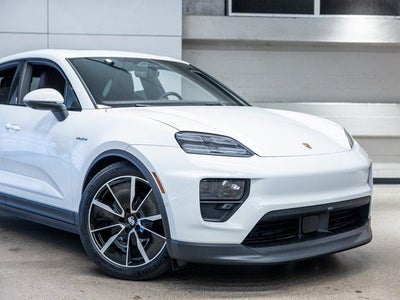 2025 Porsche Macan Macan Electric