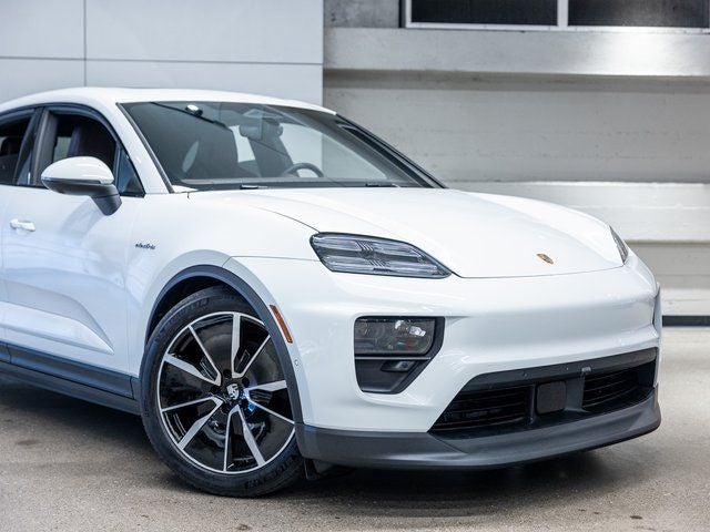 2025 Porsche Macan Macan Electric