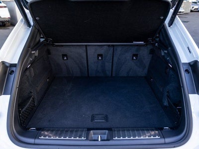 2025 Porsche Macan Macan Electric