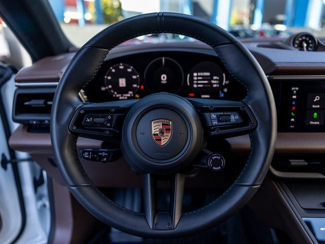 2025 Porsche Macan Macan Electric