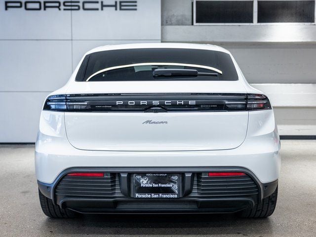 2025 Porsche Macan Macan Electric