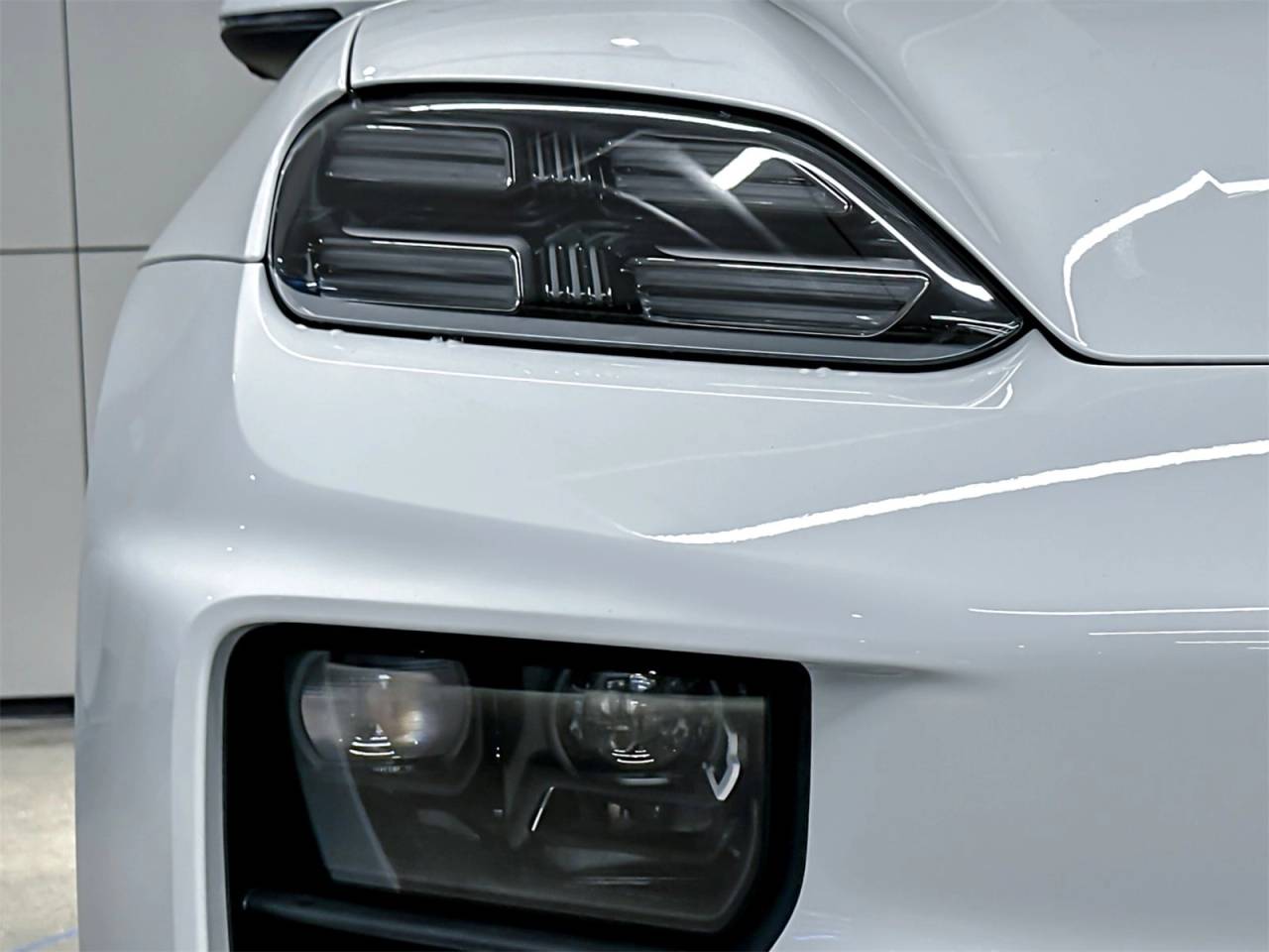 2025 Porsche Macan Macan Electric