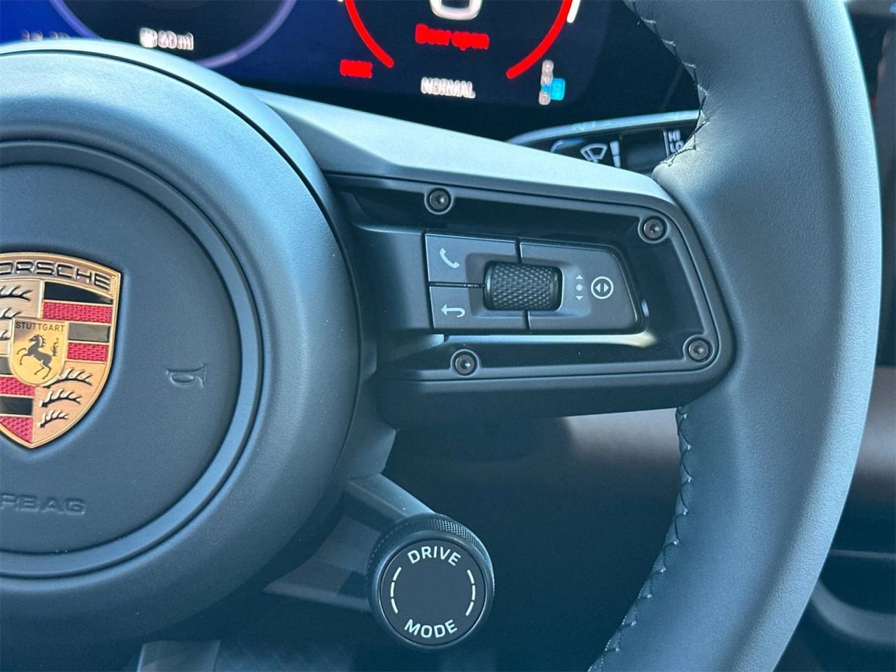 2025 Porsche Macan Macan Electric