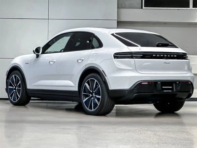 2025 Porsche Macan Macan Electric