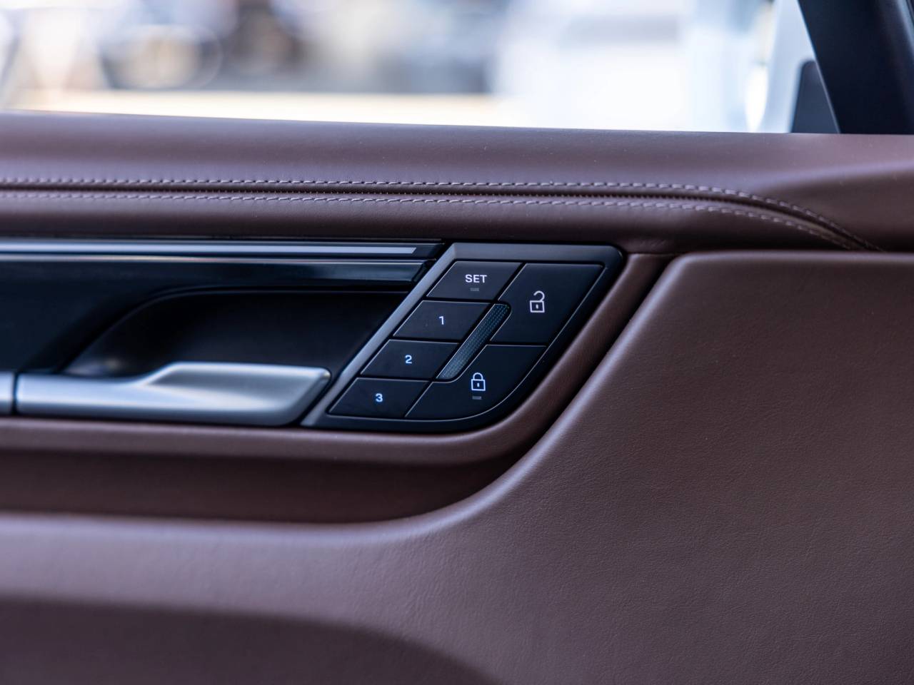 2025 Porsche Macan Macan Electric