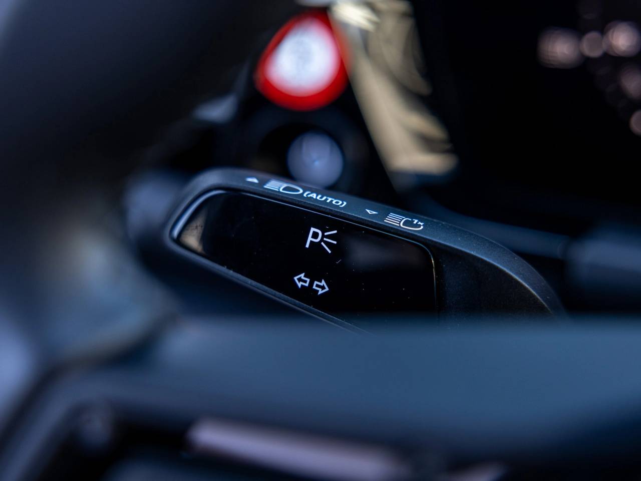 2025 Porsche Macan Macan Electric