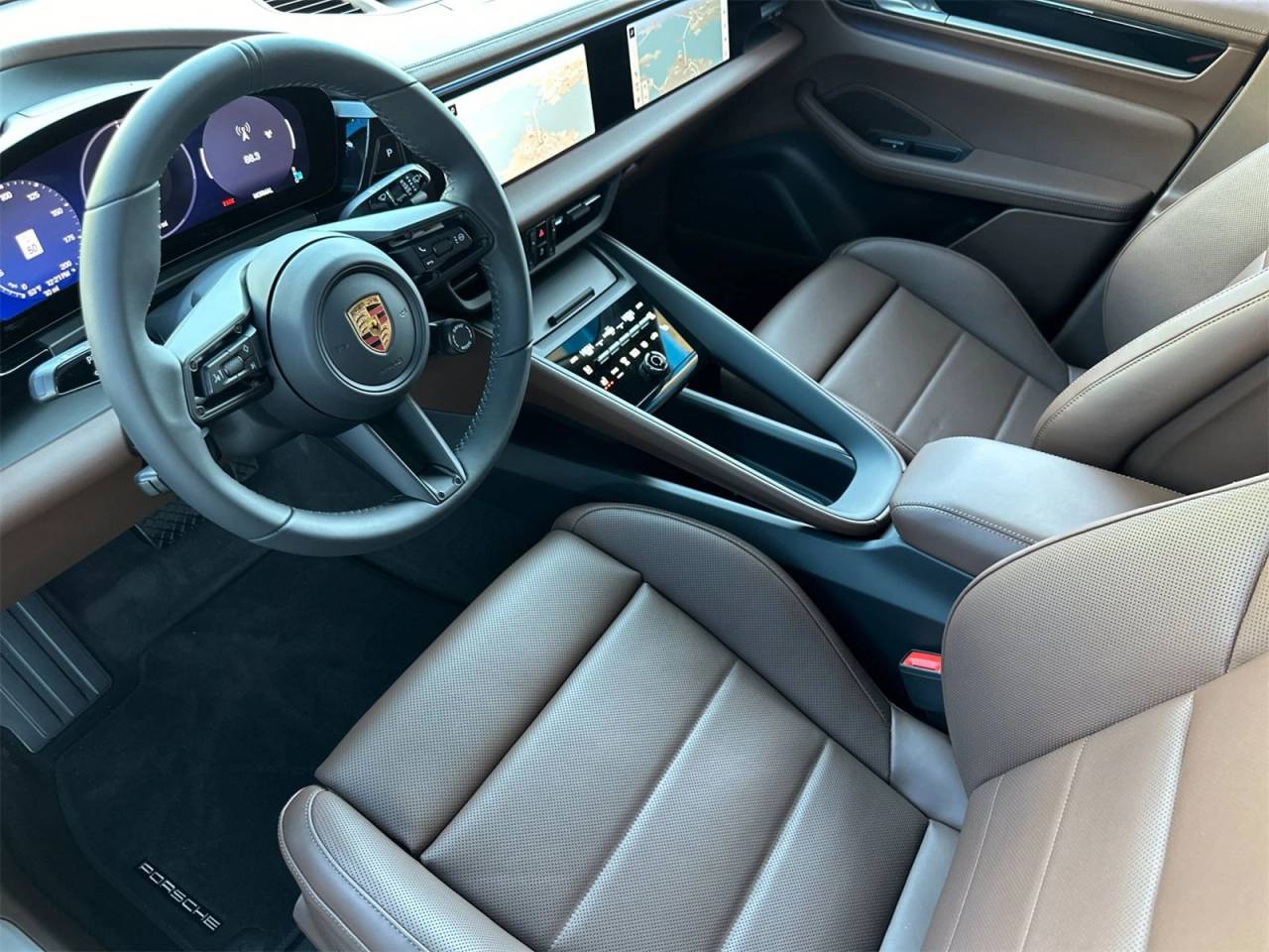 2025 Porsche Macan Macan Electric