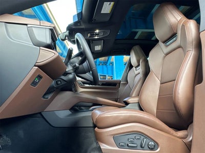 2025 Porsche Macan Macan Electric