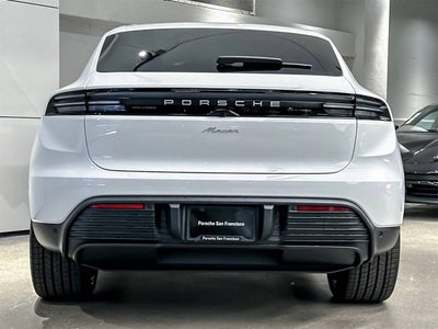 2025 Porsche Macan Macan Electric