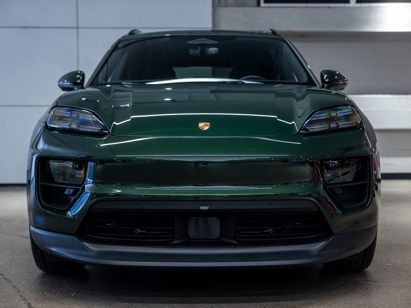 2025 Porsche Macan Electric