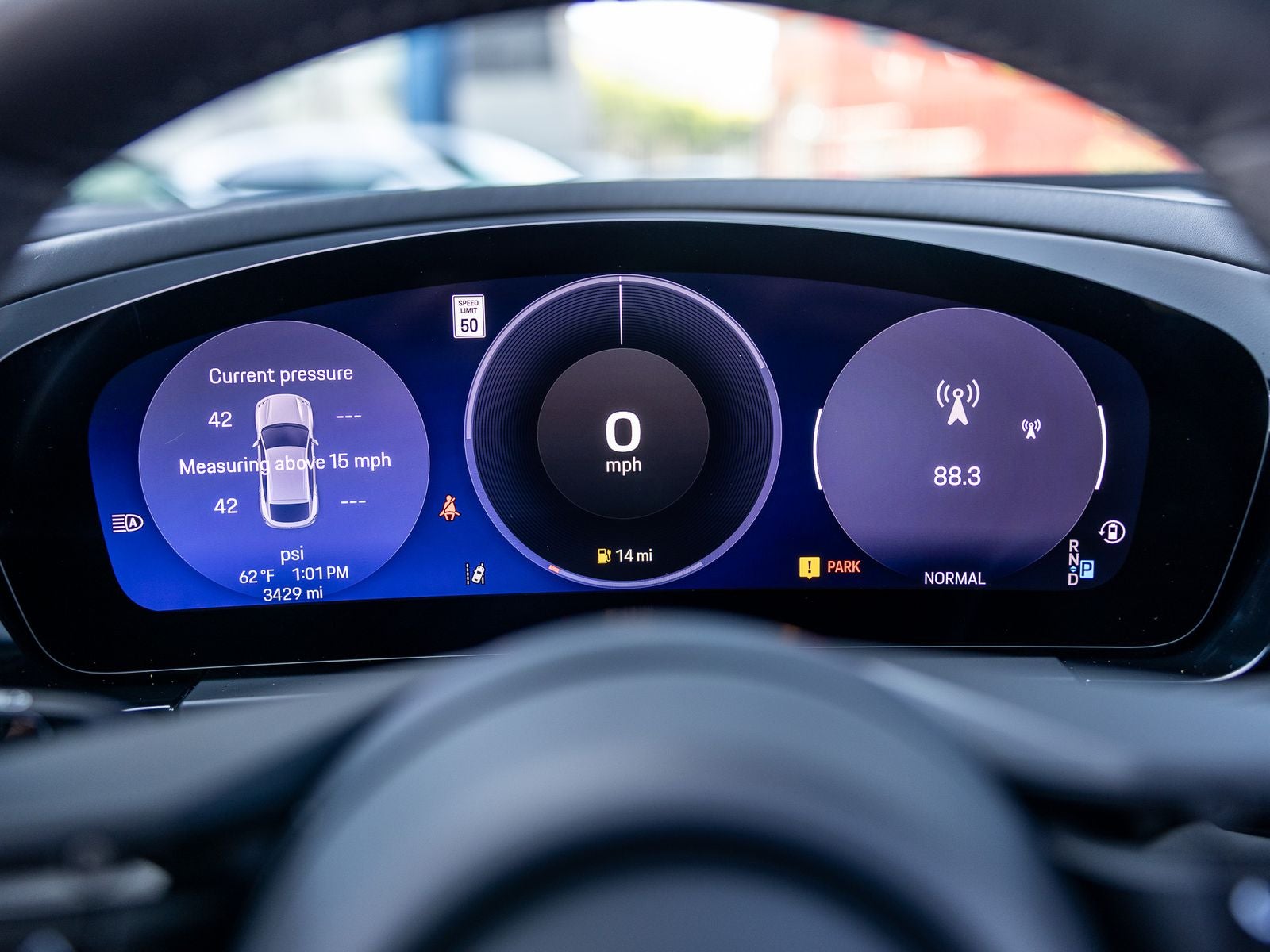 2025 Porsche Macan Electric