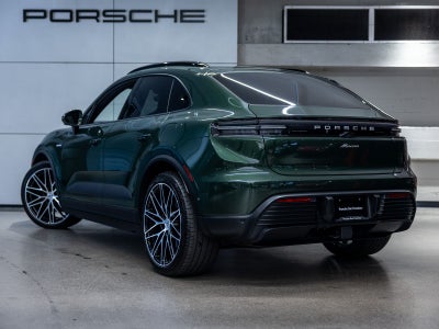 2025 Porsche Macan Electric